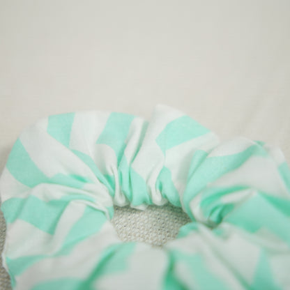 SCRUNCHIE AZUL RISCAS